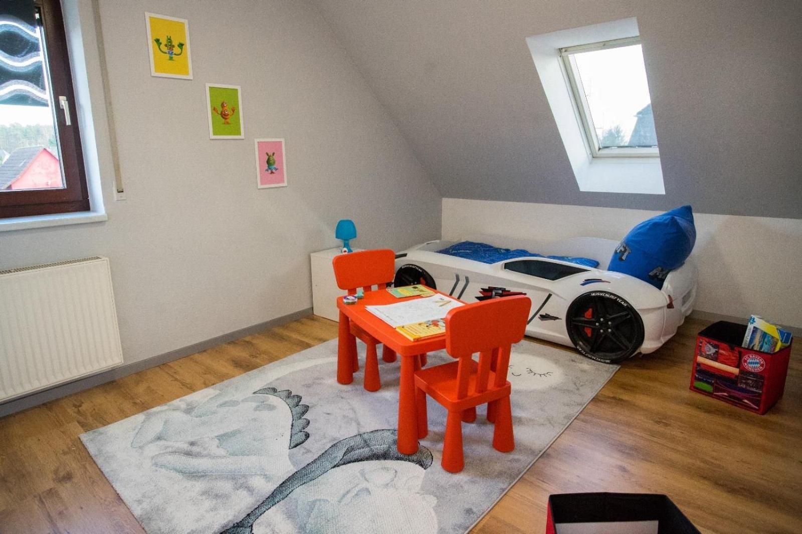 Zum Kaeutzchen 120Qm Ferienhaus 8 Personen 4 Schlafzimmer Nossentiner Huette Exterior foto