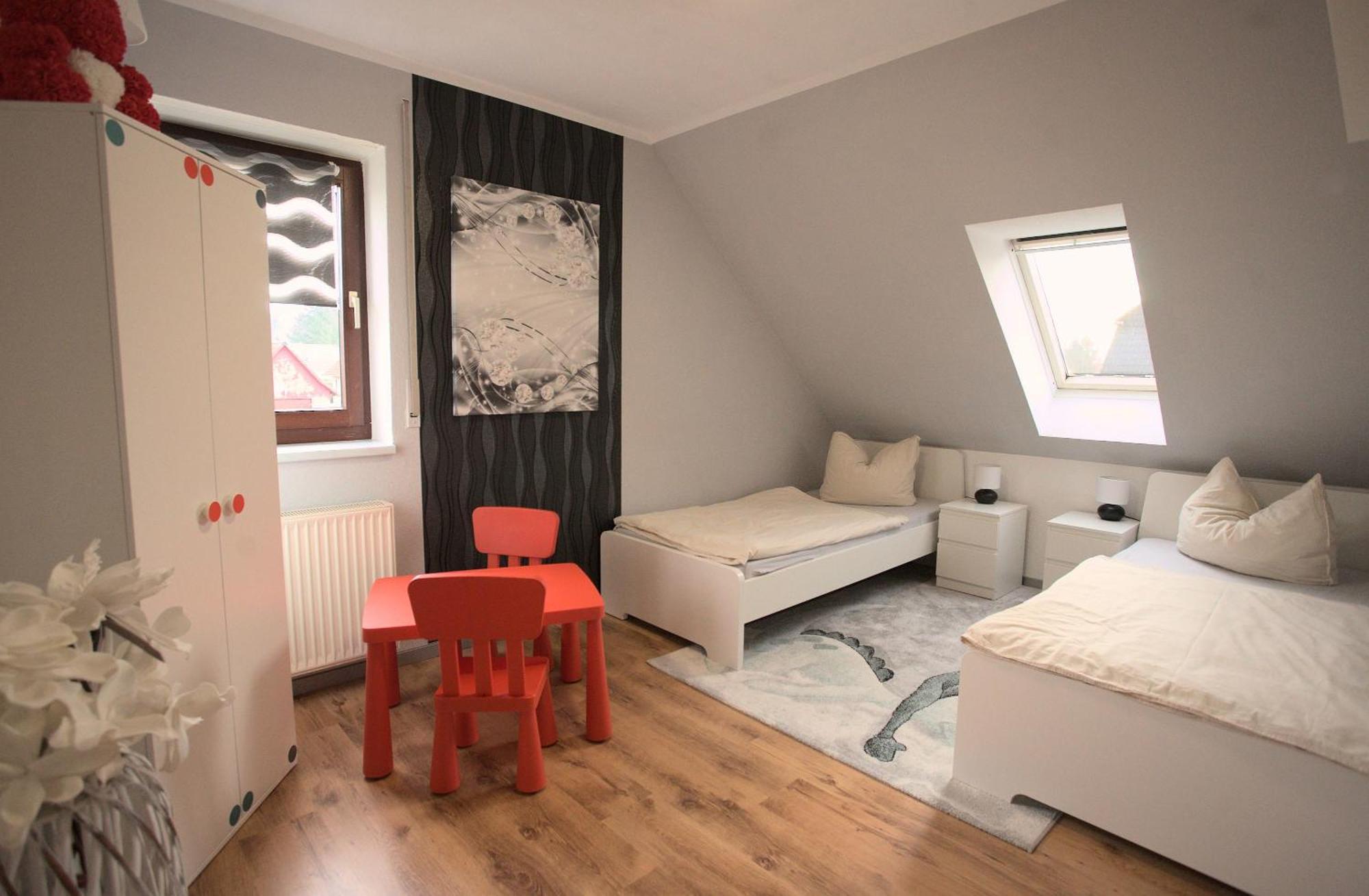 Zum Kaeutzchen 120Qm Ferienhaus 8 Personen 4 Schlafzimmer Nossentiner Huette Exterior foto